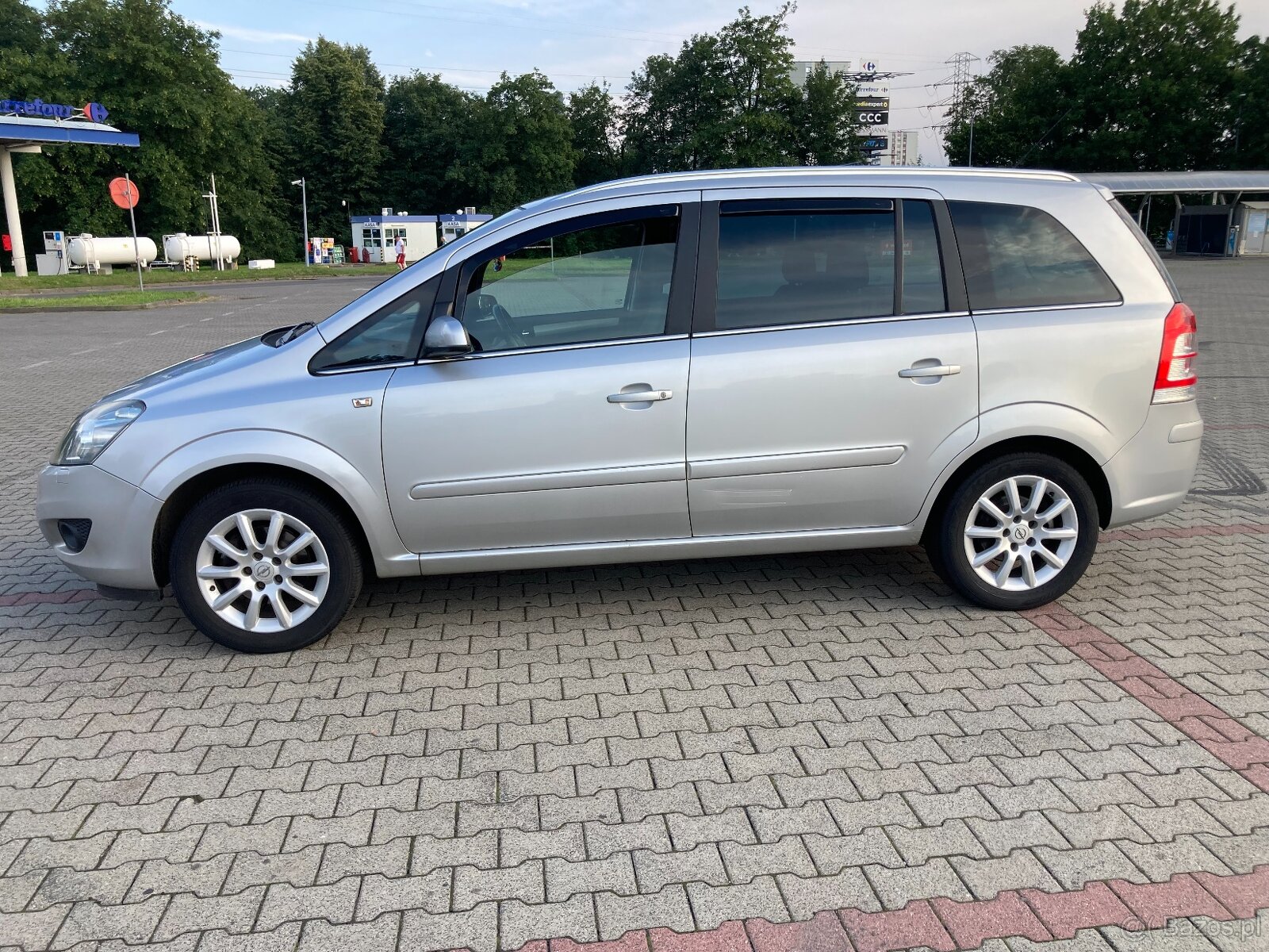 Zafira 7-Osobowa 1.8-Benzyna - 9