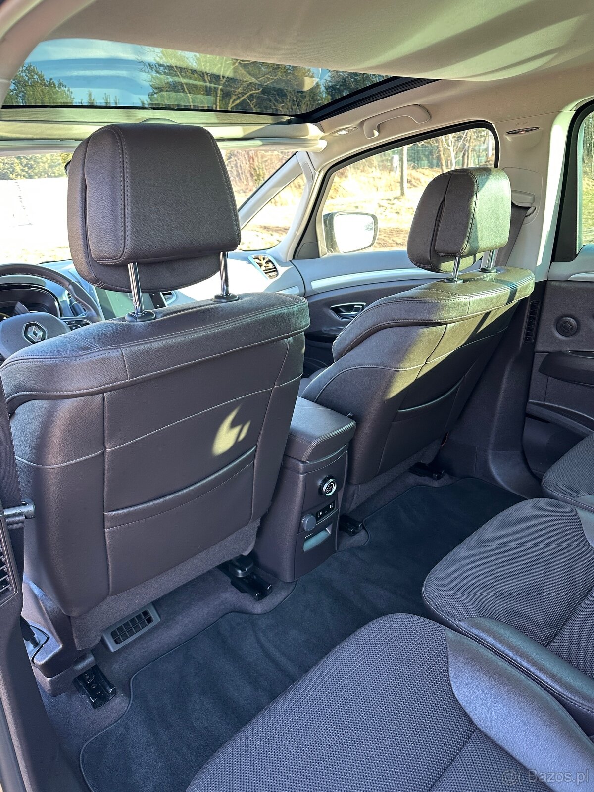 Sprzedam Renault Espace 2015 - 9