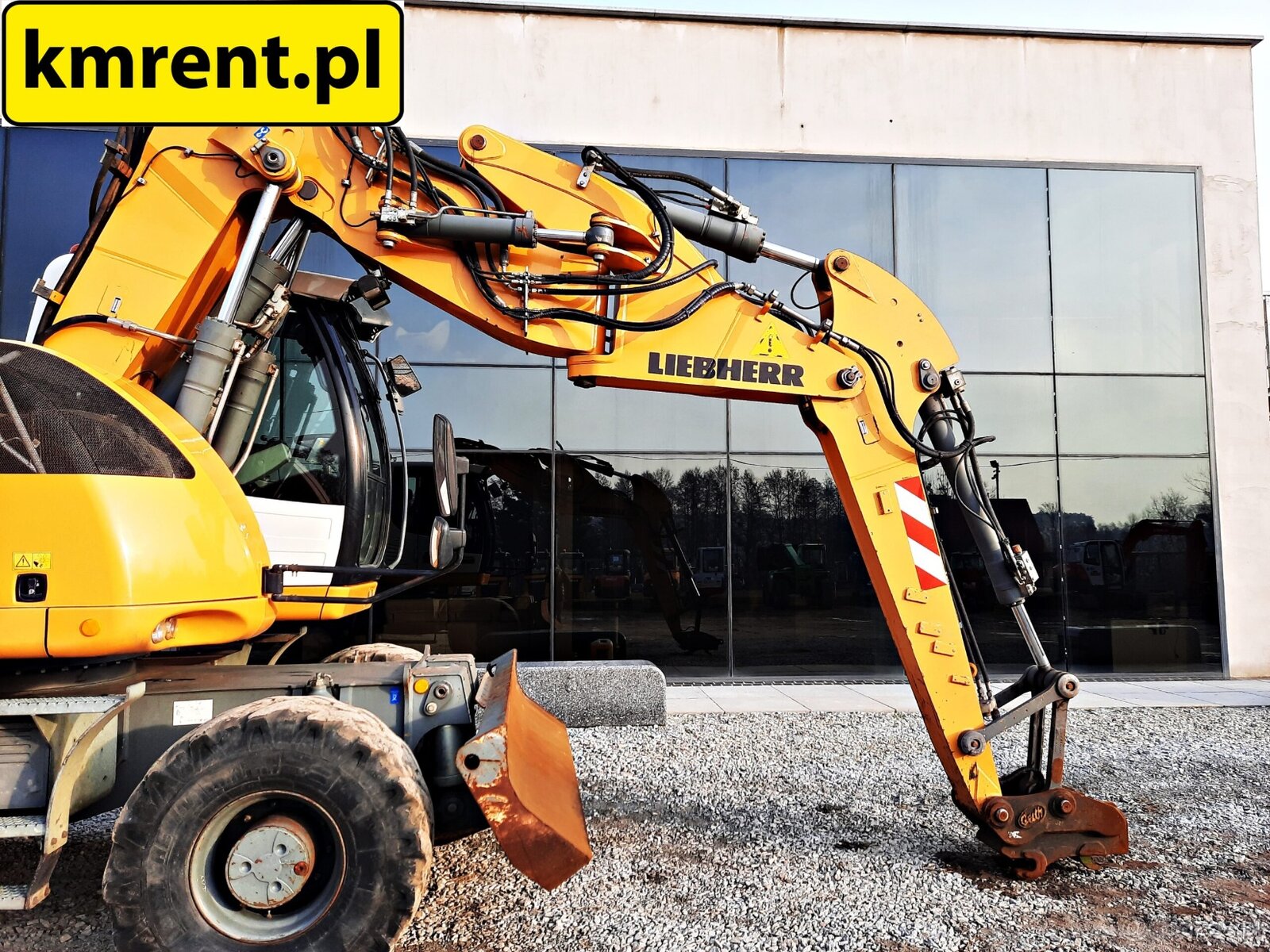 LIEBHERR A914 COMPACT KOPARKA KOŁOWA. 2014R - 9