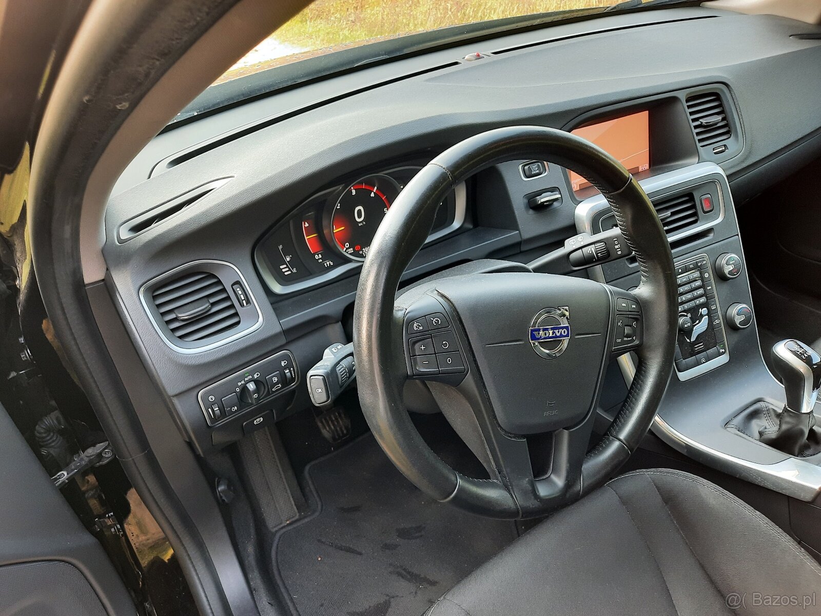 Volvo v60 2017rok - 9