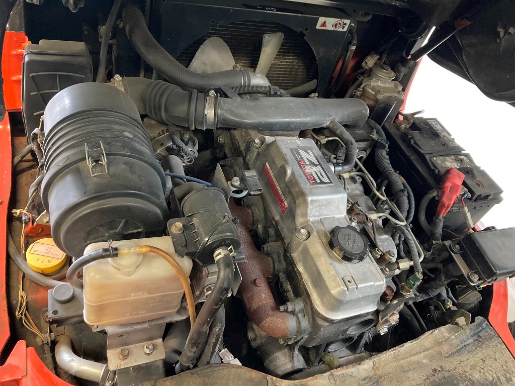 Sprzedaję używany wózek widłowy BT DT 35 (00845) - 9