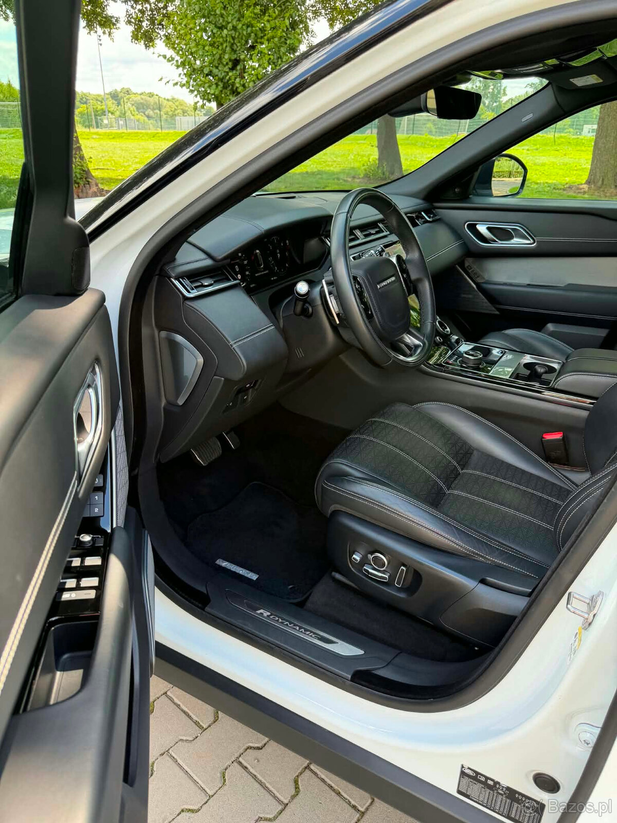 LAND ROVER VELAR - 9