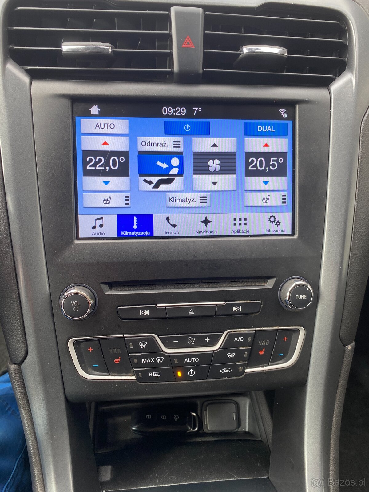 150 KONI TITANIUM FUL LEDY NAWIGACJA Radio sync3 - 9