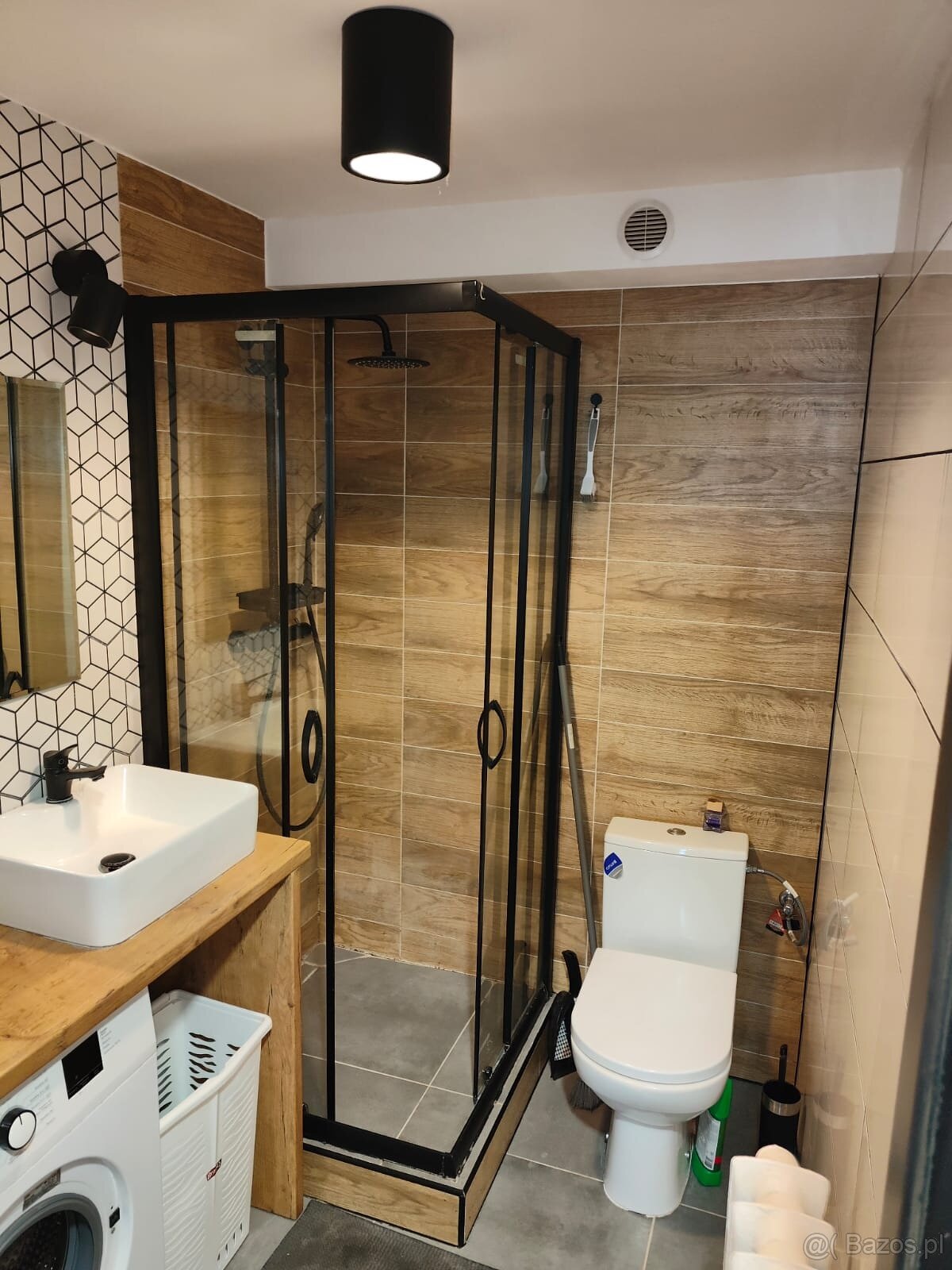 Mieszkanie o powierzchni 37m2, balkon, II piętro, ul. Nowy Ś - 9