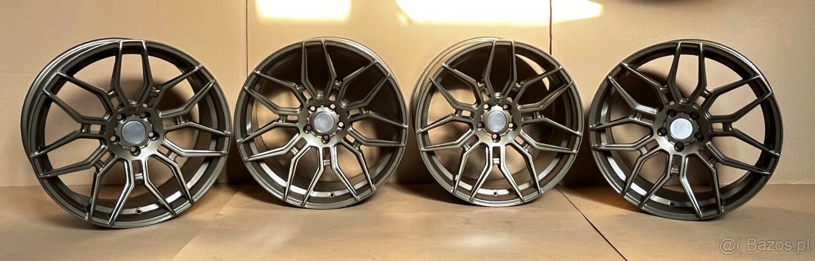 Wheelforce CF.2-FF Audi Mercedes 10Jx20 ET42 10,5Jx20 ET42 - 9