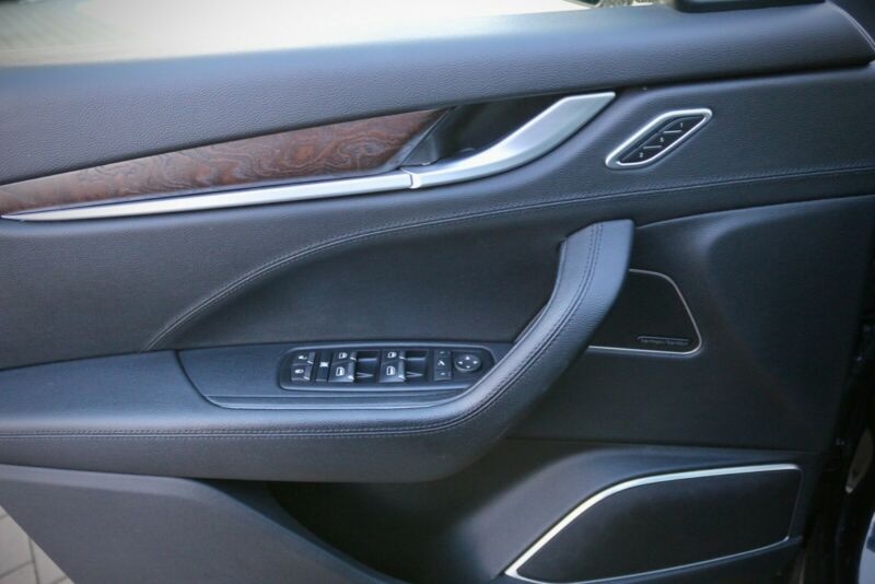 Maserati Levante S Q4 - 9