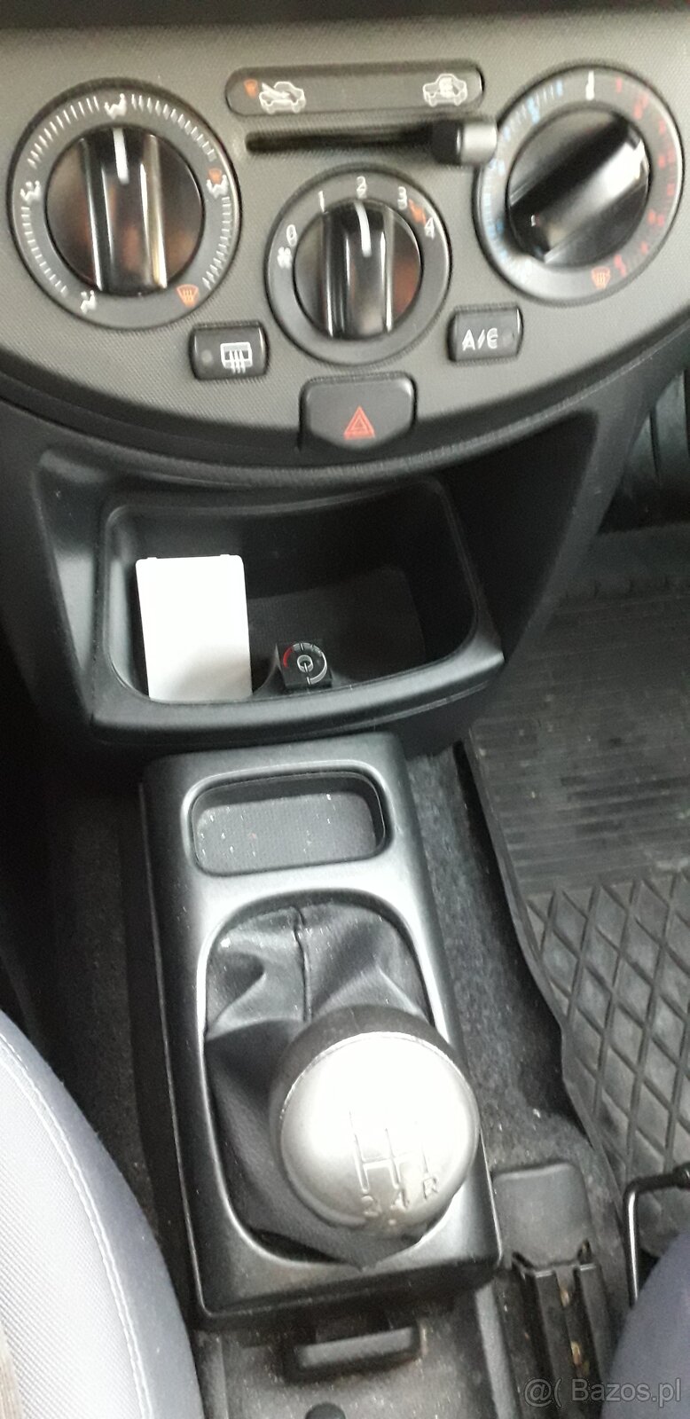 Nissan Note 1.4 benzyna -Gaz , Hak - 9