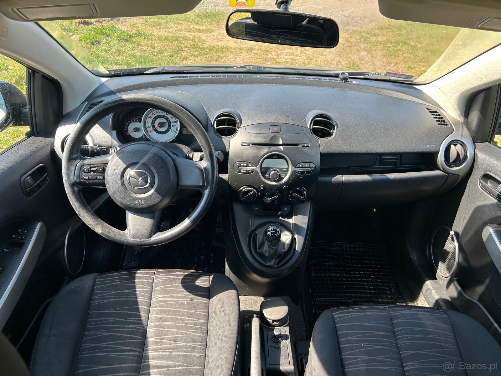 Mazda 2 1,4 2008r - 9