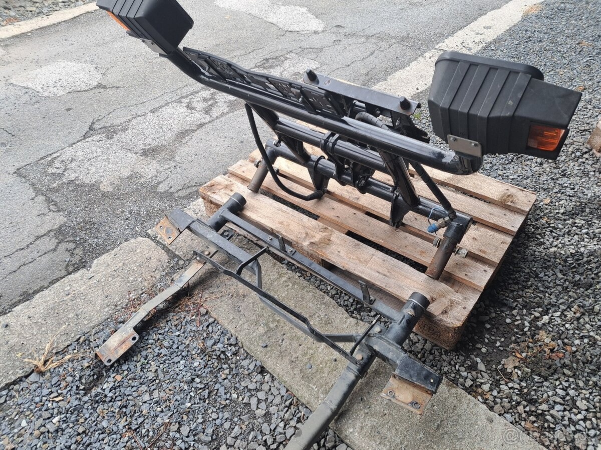 Przedni układ hydrauliczny Piaggio Porter - 9