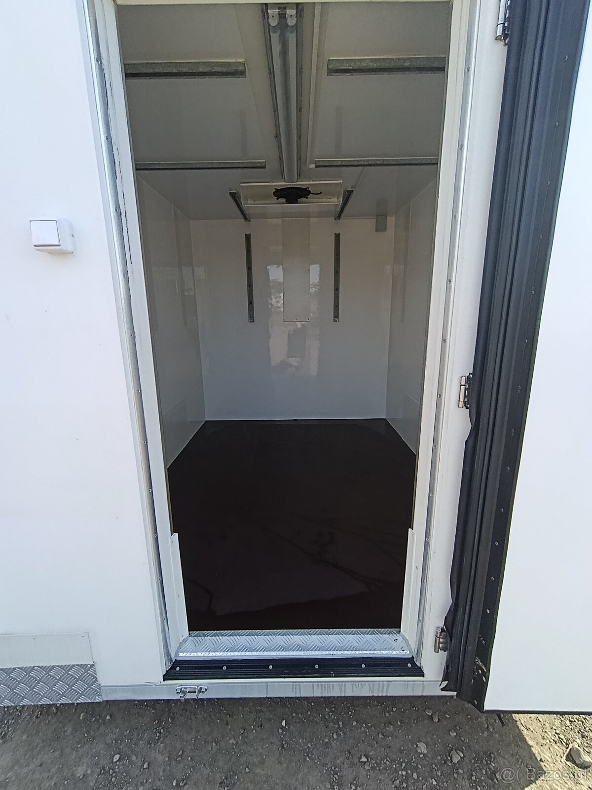 Komora chłodnicza / Chłodnia Stacjonarna / Chladiaci box - 9