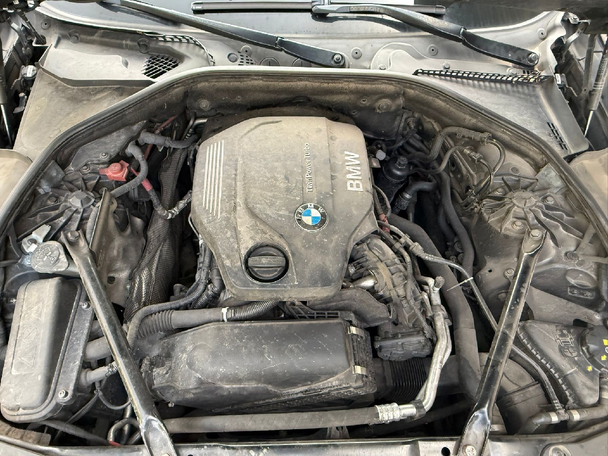 Bmw 520d x drive - 9