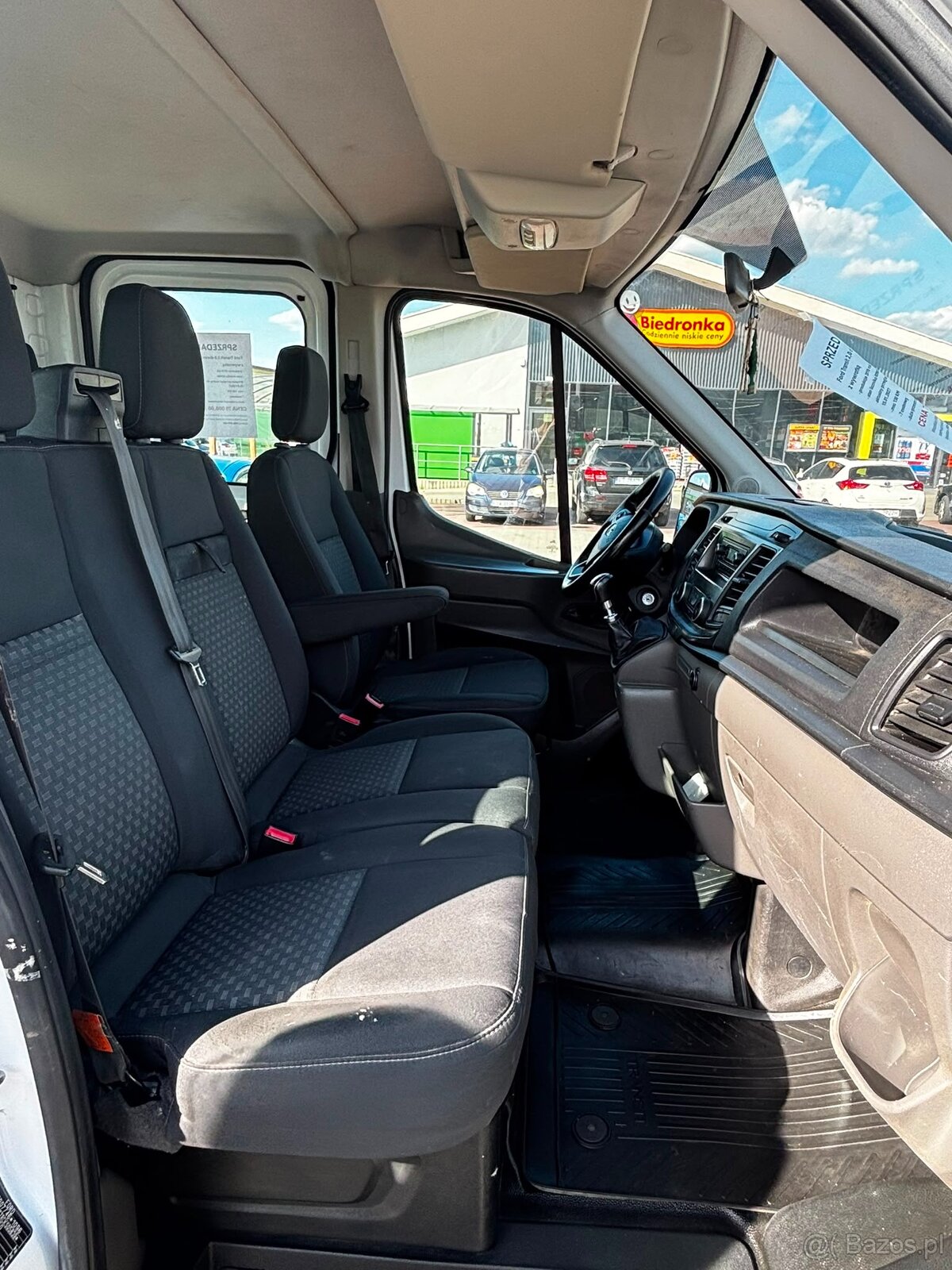 Sprzedam samochód Ford Transit z wywrotką 2.0 diesel z 2019 - 9
