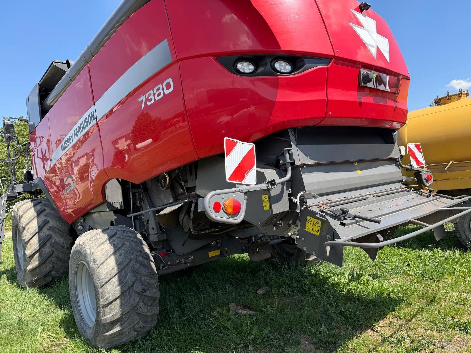 Kombajn zbożowy Massey Ferguson Cenyora 7380 rok prod. 2015 - 9