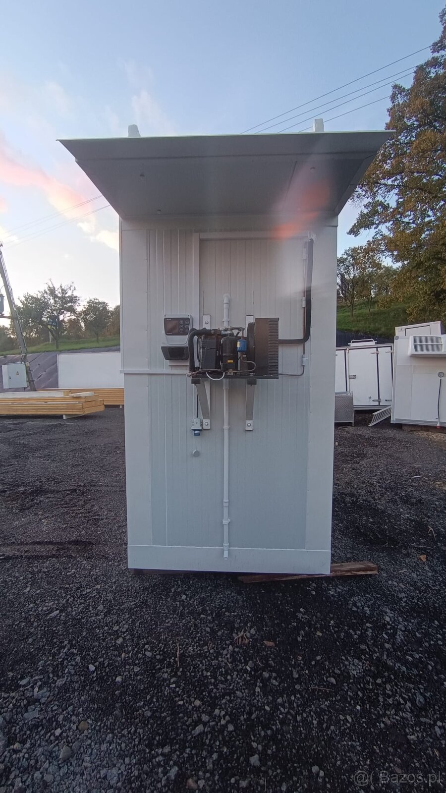 Chłodnia Myśliwska / Chłodnia na Dziki / Komora Chłodnicza / - 9