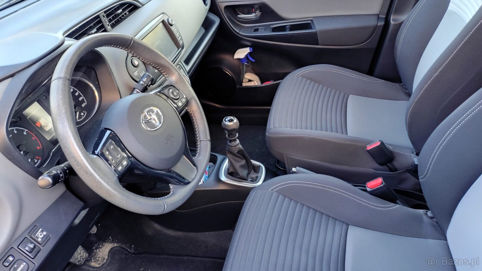 Toyota Yaris III Premium 1.5 2019 r benzyna gaz - 9