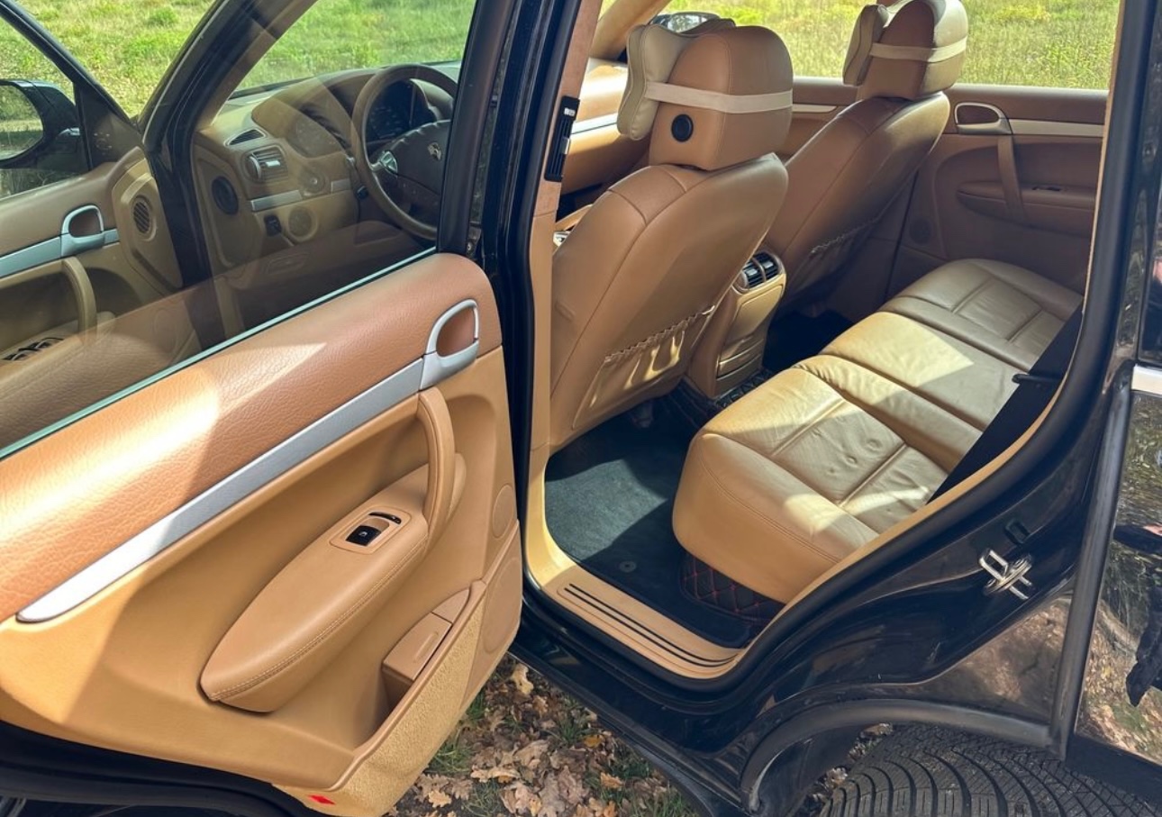 Porsche Cayenne 3.6 957 - 9