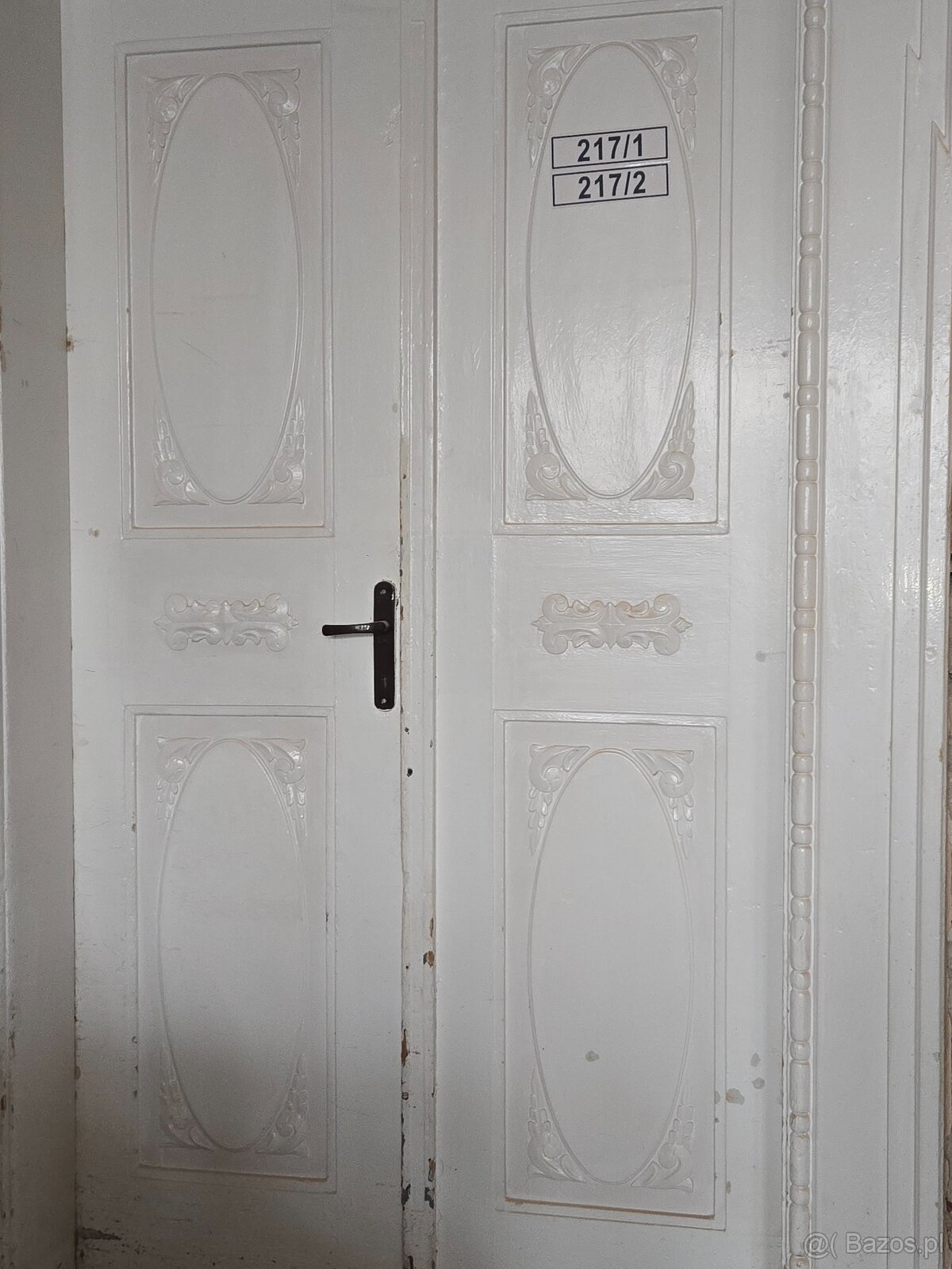 Antyczne drzwi drewniane dwuskrzydłowe z ościeżnicą – kamien - 9