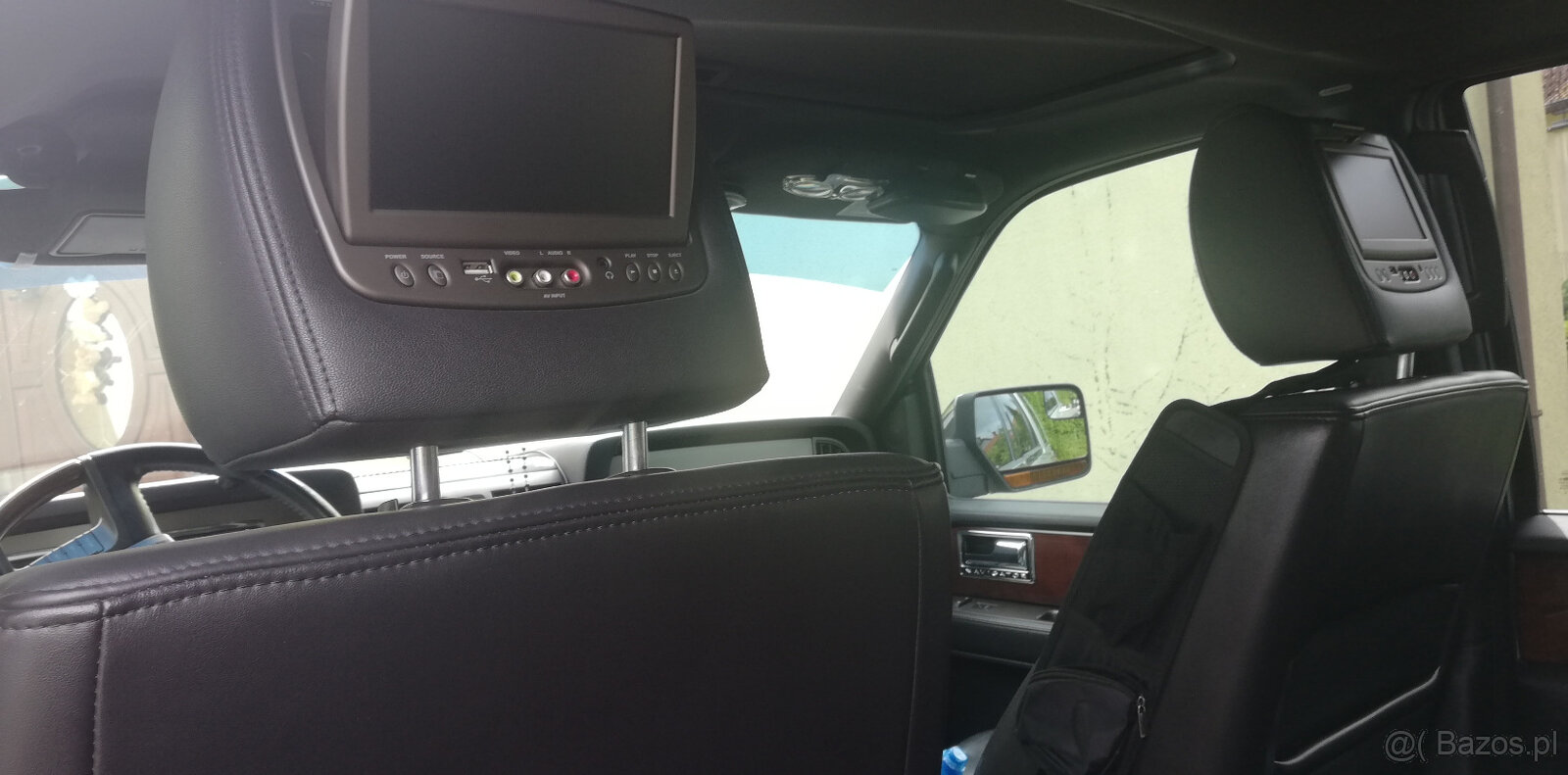 Lincoln Navigator 5,4 l, 4x4, 2012r. automat - 9