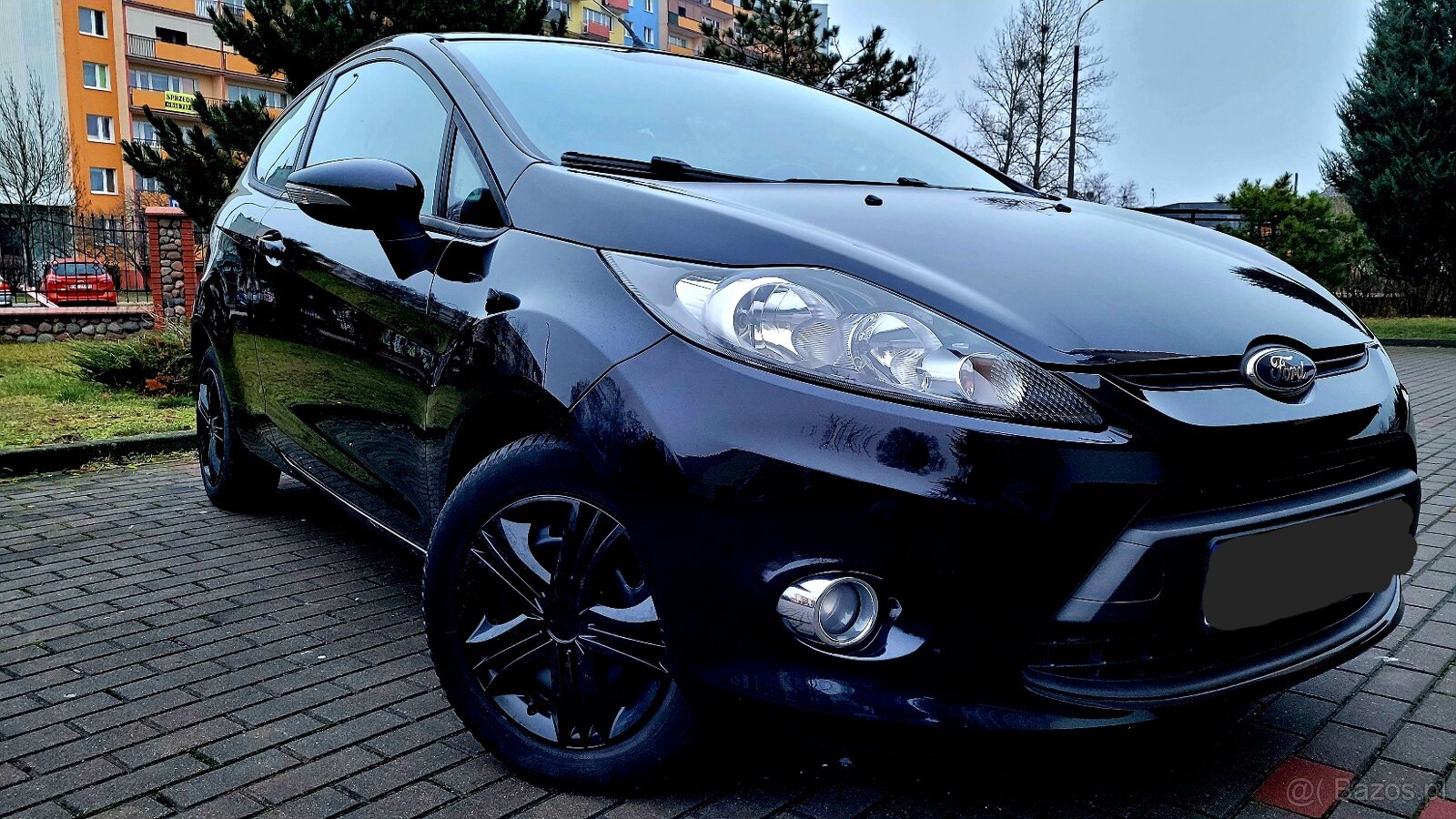 CZARNA DAMA Fiesta w benzynie z Klimą,Stan SALONOWY - 9