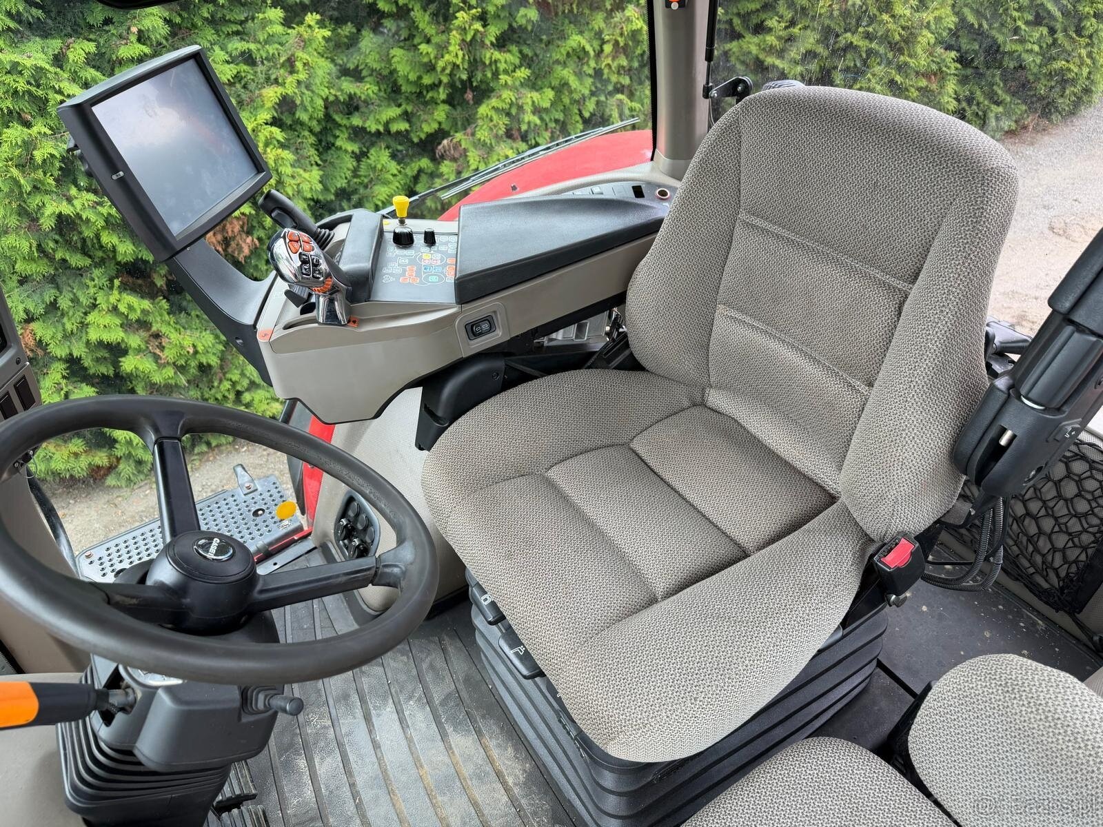 Ciągnik rolniczy Case Magnum 340 PowerShift 19 biegów GPS ro - 9