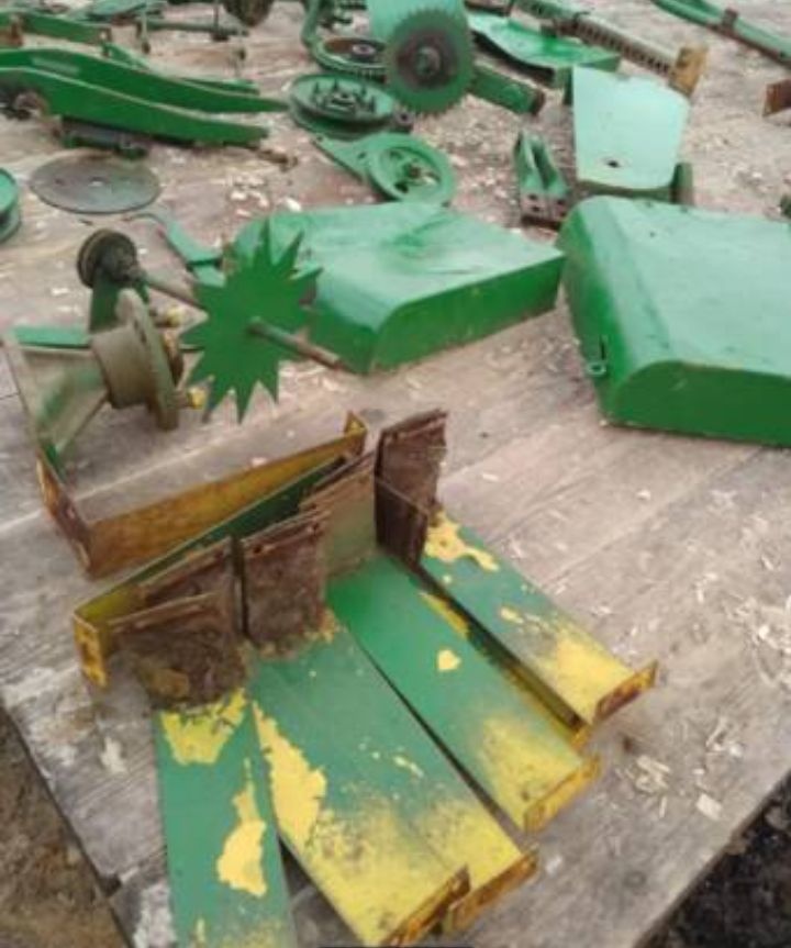 Części John Deere - 9