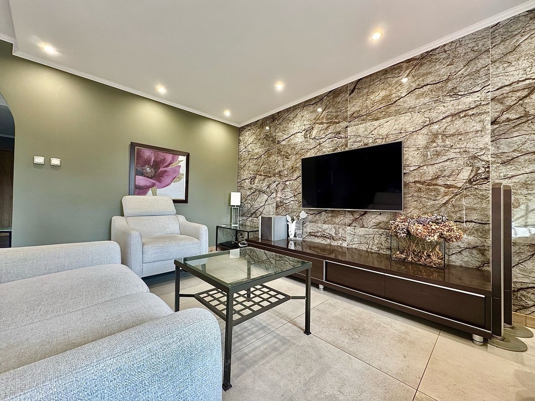 Dom piętrowy w zab. bliźniaczej o pow. 203m2, Kalisz - 9