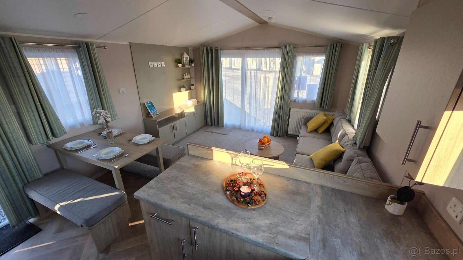 Domek całoroczny POWYSTAWOWY ATLAS EDEN A1736 - 9