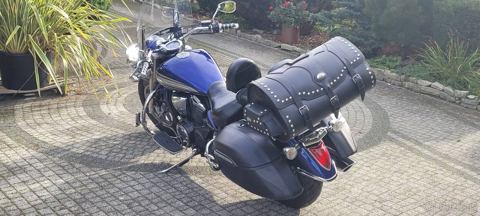 Yamaha XVS1300 Midnight Star Tourer - 9