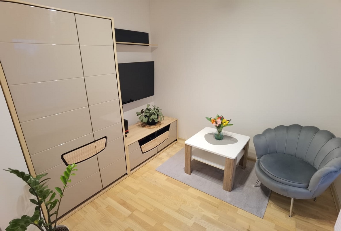 Dom wolnostojący po remoncie, Skalmierzyce,160 m², działka 1 - 9