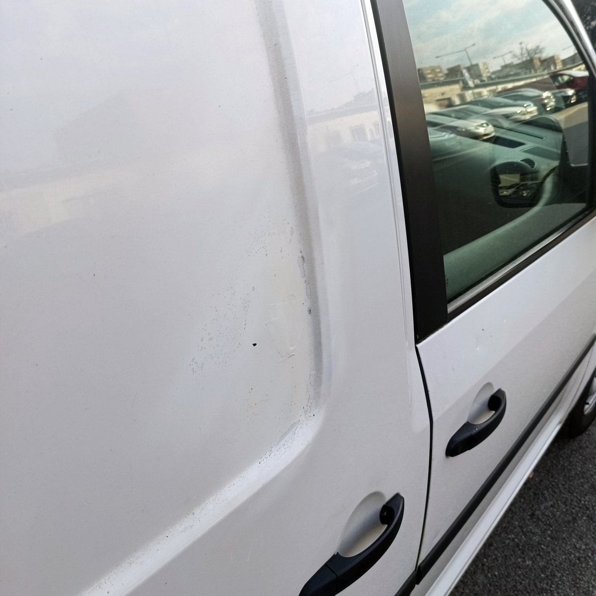 🚗 VW Caddy Maxi 1.6 TDI (2012) – Niezawodny XL do pracy - 9