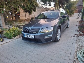 Szkoda Octavia 3 VRS 2,0 tdi 135kw manual - 9