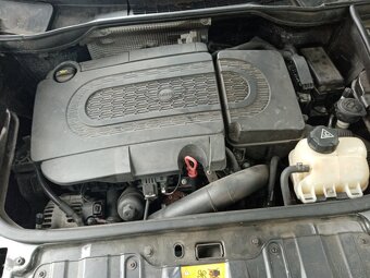 Mini cautryman model black,skóra,szyberdach,hak na rowery - 9