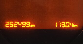 Samochód osobowy - 9