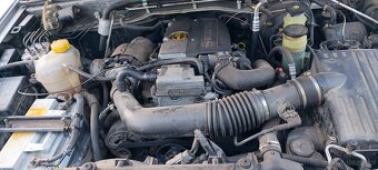 Frontera sport 2.2 CDTi 115 KM 4x4 hak klima - 9