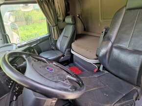 Scania R 560 do drewna do lasu - 9