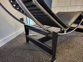 Le Corbusier, CASSINA, LC4, leżanka, skóra, czarna, bardzo d - 9