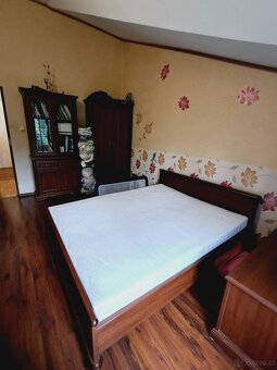 Dom o powierzchni 240m2, działka 2154m2, Wolica - 9