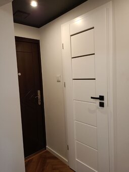 Sprzedam mieszkanie po generalnym remoncie - 9