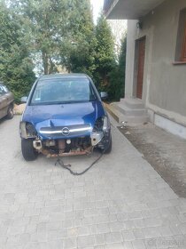 Opel Meriva i astra - 9