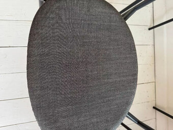 Krzesła Carl Hansen & Sohn zaprojektowane przez Hansa J. Weg - 9