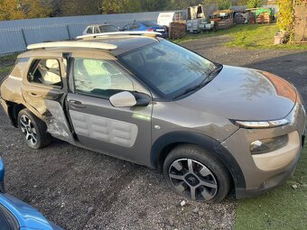 Citroen C4 Cactus 1.2 60kw, r.9/2014, klimatyzacja - 9