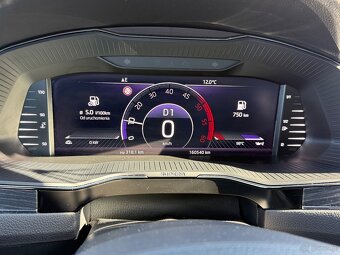 Skoda superb 2,0 (150 km) rok 2020 - 9