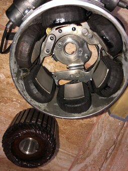 Jawa Ogar 350/12, Pérák 350/18 – prądnica po regeneracji - 9