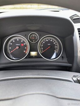 Opel Zafira 1.8 benzyna - 9