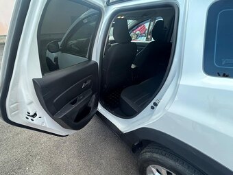 Dacia Duster 4x4 1.5 dCi 4WD, 1. właściciel - 9