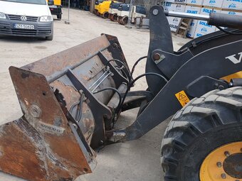 Ładowarka Volvo L35G. - 9