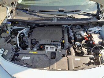 Peugeot 3008 1,2 PURETECH - 9