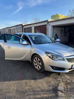 Opel Insignia 1,6 TDI - 9