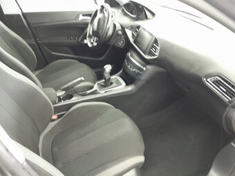 Peugeot 308 1,2 110 - 9