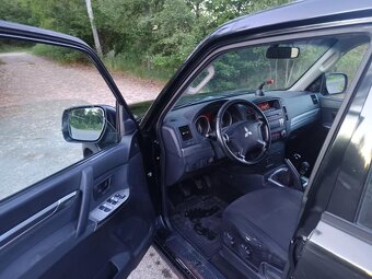 Mitsubishi Pajero V80 3.2 Di-D 142 Kw r.v 2012 - 9